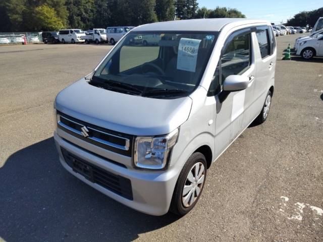 14686 SUZUKI WAGON R MH35S 2018 г. (LUM Tokyo Nyusatsu)